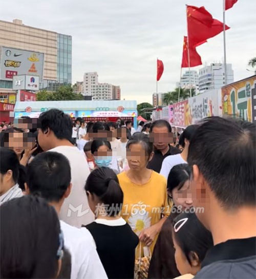 兴宁兴一广场、文化广场真热闹！还有吗？
